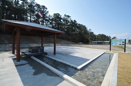 園家山湧水池公園