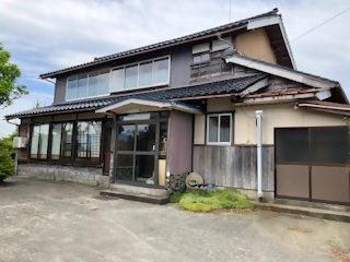 木造2階建て(8DK)